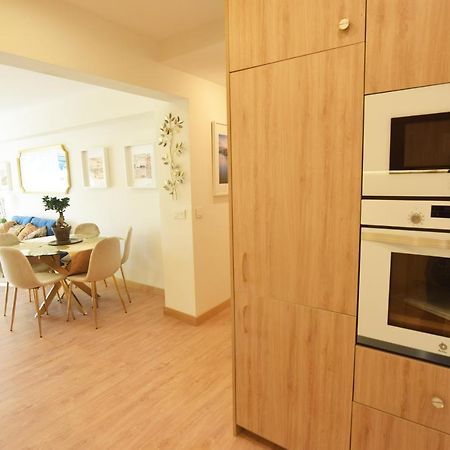 Paradise Luxurious Flat, Free Parking, 3 Double Rooms, Terrace, Jacuzzi, Fully Renovated San Sebastián Exterior foto