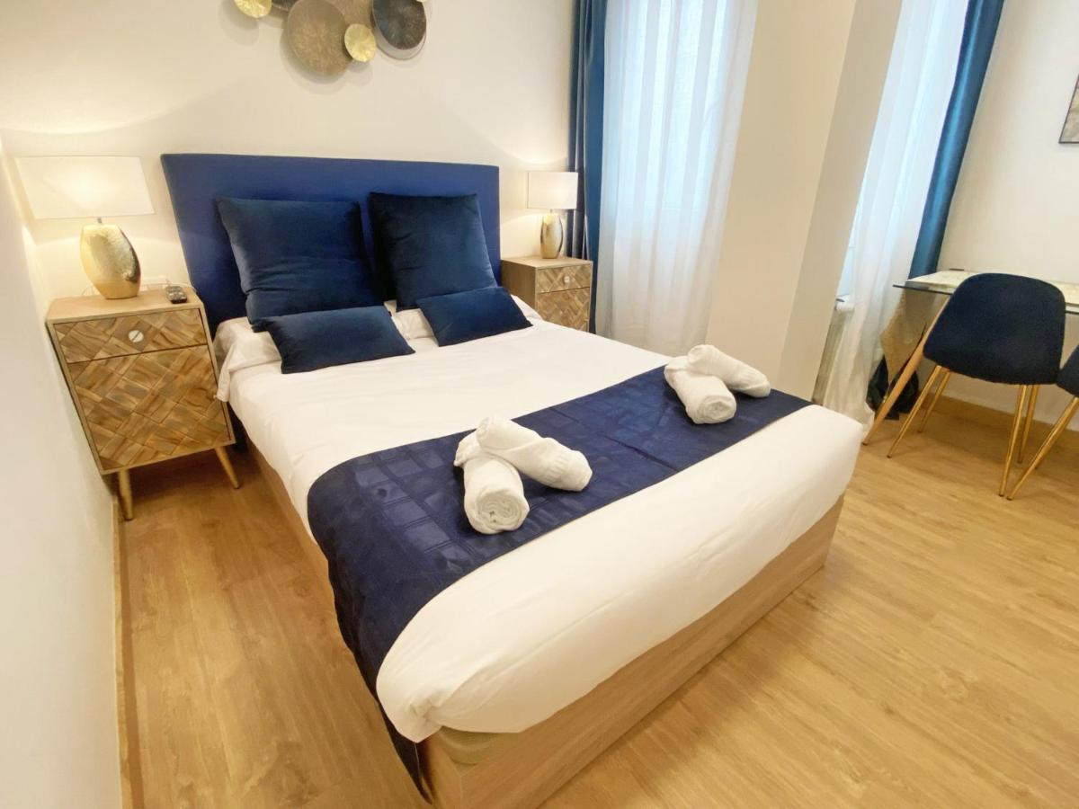 Paradise Luxurious Flat, Free Parking, 3 Double Rooms, Terrace, Jacuzzi, Fully Renovated San Sebastián Exterior foto